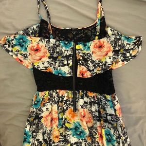 Colorful flower dress with lace 👗